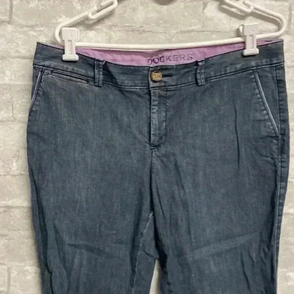 Womans Dockers blue denim Capri jeans - Picture 3 of 9